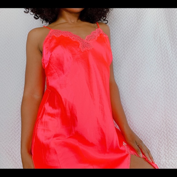 (SOLD) Hot pink vintage victoria secret gown - Picture 1 of 4